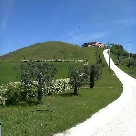 Colle Dei Falchi Panzió *